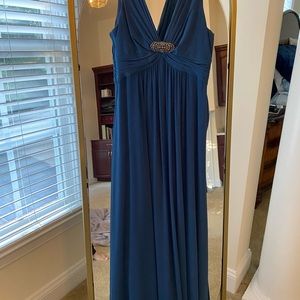 Bcbg max azria navy blue long jersey dress with crystal broach sleeveless